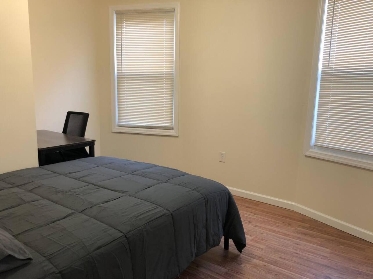 Large And Private 3 Bedroom And 1 Bathroom Apartment Near Newark International Airport Ewr And New York City Esterno foto